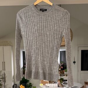Banana Republic Light Gray Ribbed Knit Sweater